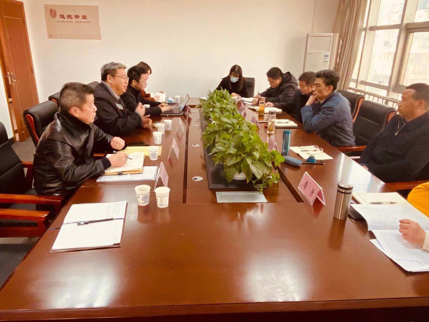 我所肖刚律师服务高科技企业，参加与东西湖区